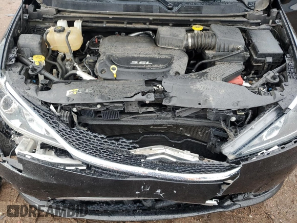 2017 Chrysler Pacifica Touring L z VIN 2C4RC1BG0HR780064, wystawiony jako Copart lot #56213165 z przebiegiem 64 768 mil mil oraz Szkoda całkowita • Salvage title. Historia ofert i sprzedaży dostępna na DreamBid. Obrazek 12.