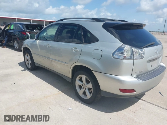 2007 Lexus RX 350 z VIN 2T2GK31UX7C011403, wystawiony jako IAAI lot #42432503 z przebiegiem 167 371 mil mil oraz . Historia ofert i sprzedaży dostępna na DreamBid. Obrazek 3.