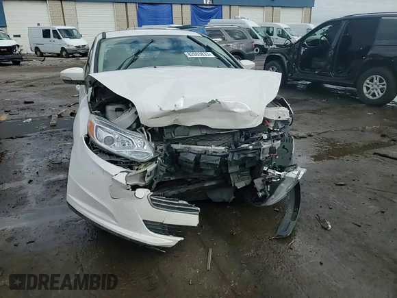 2016 Ford Focus Electric z VIN 1FADP3R41GL257400, wystawiony jako Copart lot #82003833 z przebiegiem 69 426 mil mil oraz . Historia ofert i sprzedaży dostępna na DreamBid. Obrazek 11.