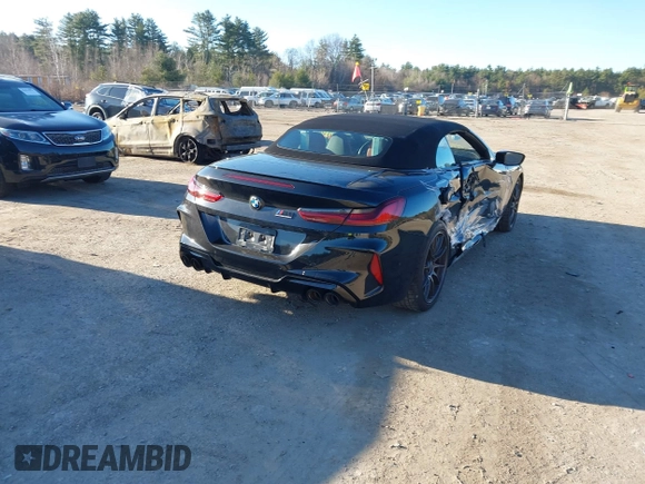 2024 BMW M8 Competition z VIN WBSDZ0C05RCN06074, wystawiony jako IAAI lot #41356643 z przebiegiem 20 542 mil mil oraz . Historia ofert i sprzedaży dostępna na DreamBid. Obrazek 4.