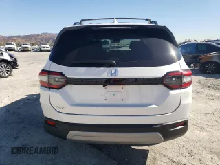 2024 Honda Pilot EX-L 8 Passenger with VIN 5FNYG1H46RB026726, listed as a Copart auction lot 79063614 with 4,169 mi miles and Salvage Title. Bid and sale history available at carsss.com. Image 6.