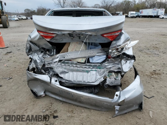 2015 Toyota Camry XLE with VIN 4T1BF1FK5FU492382, listed as a Copart auction lot 50490225 with 60,724 mi miles and Salvage Title. Bid and sale history available at carsss.com. Image 6.
