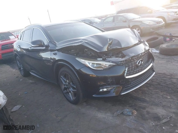 2018 Infiniti QX30 SPORT with VIN SJKCH5CP4JA048802, listed as a IAAI auction lot 40663774 with 87,827 mi miles. Bid and sale history available at carsss.com. Image 1.