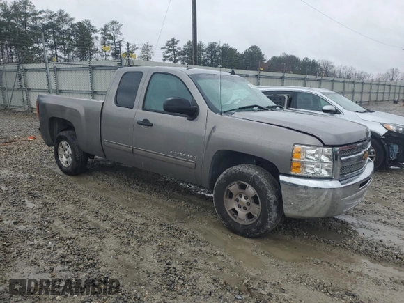 2013 Chevrolet Silverado 1500 LT with VIN 1GCRCSE07DZ185751, listed as a Copart auction lot 48394685 with 197,379 mi miles and Salvage Title. Bid and sale history available at DreamBid. Image 4.
