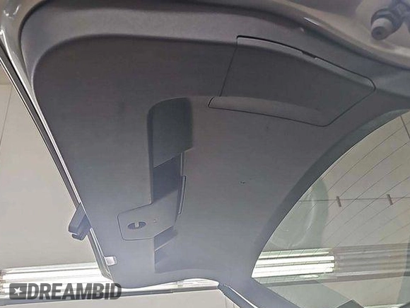 2024 Volkswagen Tiguan SE с VIN 3VV3B7AX6RM085904, выставлен на аукционе IAAI как лот 42852870 с пробегом 27 302 миль миль и . История ставок и продаж доступна на DreamBid. Изображение 6.