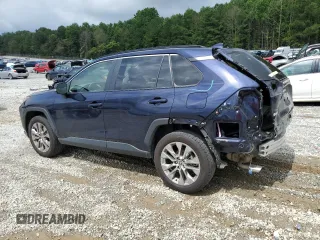 2022 Toyota RAV4 XLE Premium with VIN JTMC1RFV7ND087414, listed as a Copart auction lot 60844905 with 90,232 mi miles and Salvage title. Bid and sale history available at DreamBid. Image 2.
