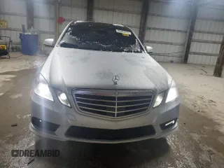 2011 Mercedes-Benz E 550 Luxury with VIN WDDHF9AB7BA329836, listed as a Copart auction lot 56371885 with 245,527 mi miles and Salvage title. Bid and sale history available at DreamBid. Image 5.