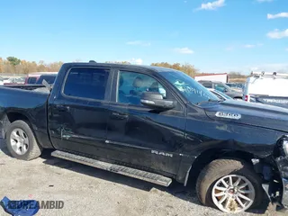 2021 Ram 1500 Big Horn with VIN 1C6SRFFT1MN692725, listed as a IAAI auction lot 40749018 with 41,687 mi miles. Bid and sale history available at carsss.com. Image 13.