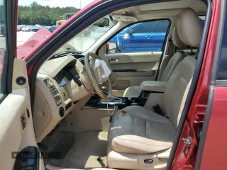 2008 Ford Escape Limited z VIN 1FMCU04108KB89782, wystawiony jako Copart lot #57573715 z przebiegiem Nie podano mil oraz Szkoda całkowita • Salvage title. Historia ofert i sprzedaży dostępna na DreamBid. Obrazek 7.