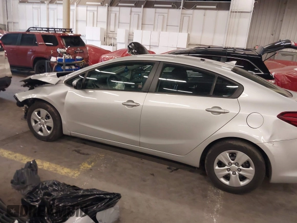 2017 Kia Forte LX with VIN 3KPFK4A73HE031494, listed as a IAAI auction lot 41669822 with 99,065 mi miles. Bid and sale history available at carsss.com. Image 15.