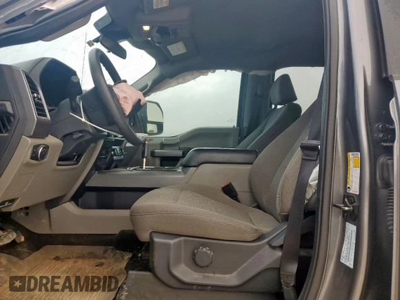 2022 Ford F-250 XL with VIN 1FT7W2BT2NEG33139, listed as a Copart auction lot 61925525 with 53,561 mi miles and Salvage title. Bid and sale history available at DreamBid. Image 7.