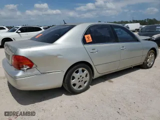 2001 Lexus LS 430 with VIN JTHBN30FX10033166, listed as a Copart auction lot 53392695 with 220,680 mi miles and Salvage Title. Bid and sale history available at carsss.com. Image 3.