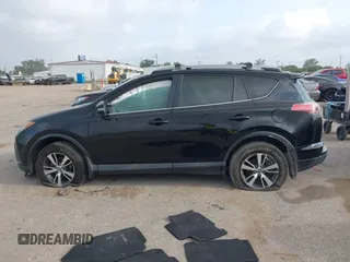 2017 Toyota RAV4 XLE with VIN 2T3WFREVXHW352608, listed as a IAAI auction lot 41921190 with 157,608 mi miles. Bid and sale history available at carsss.com. Image 14.