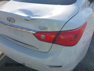 2017 Infiniti Q50 2.0t Premium with VIN JN1CV7AR7HM681933, listed as a IAAI auction lot 41514675 with 102,310 mi miles. Bid and sale history available at carsss.com. Image 6.
