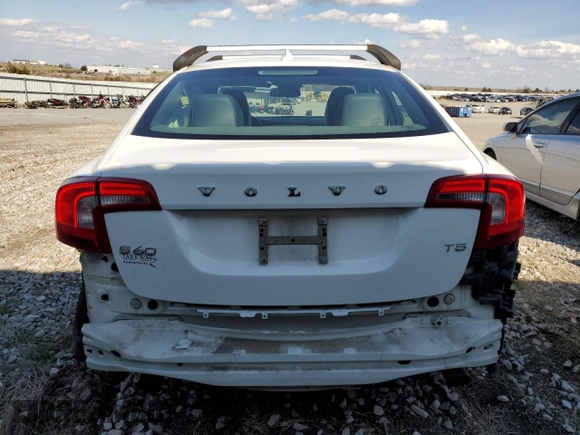 2014 Volvo S60 T5 with VIN YV1612FS1E2279704, listed as a Copart auction lot 50271245 with 98,543 mi miles and Salvage Title. Bid and sale history available at carsss.com. Image 6.