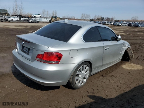 2010 BMW 1 Series 128i with VIN WBAUP7C58AVK76926, listed as a Copart auction lot 48616895 with 208891 miles and Clean Title. Bid and sale history available at carsss.com. Image 3.