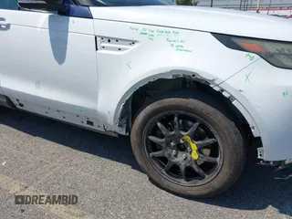 2017 Land Rover Discovery HSE Luxury with VIN SALRHBBV7HA045066, listed as a IAAI auction lot 42132061 with 95,919 mi miles. Bid and sale history available at carsss.com. Image 6.