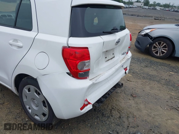2012 Scion xD z VIN JTKKU4B49C1017178, wystawiony jako IAAI lot #42526690 z przebiegiem 105 936 mil mil oraz . Historia ofert i sprzedaży dostępna na DreamBid. Obrazek 6.