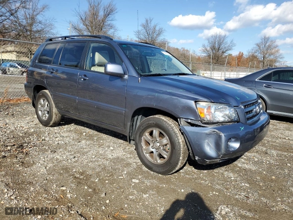 2005 Toyota Highlander with VIN JTEHD21A150039967, listed as a Copart auction lot 81878224 with 88,477 mi miles and Salvage Title. Bid and sale history available at carsss.com. Image 4.