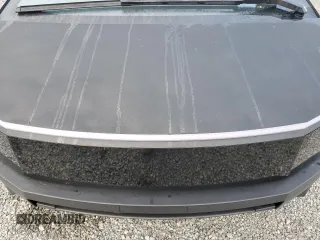 2024 Tesla Cybertruck z VIN 7G2CEHED0RA022596, wystawiony jako Copart lot #77222434 z przebiegiem Nie podano mil oraz Nie do naprawy • Non repairable. Historia ofert i sprzedaży dostępna na DreamBid. Obrazek 11.