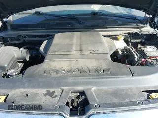 2020 Ram 1500 Limited z VIN 1C6SRFHT0LN146123, wystawiony jako IAAI lot #41407810 z przebiegiem 117 206 mil mil oraz . Historia ofert i sprzedaży dostępna na DreamBid. Obrazek 20.