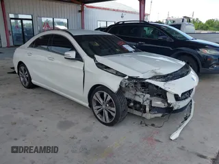 2016 Mercedes-Benz CLA 250 z VIN WDDSJ4EB4GN330900, wystawiony jako IAAI lot #42342783 z przebiegiem 76 342 mil mil oraz . Historia ofert i sprzedaży dostępna na DreamBid. Obrazek 6.