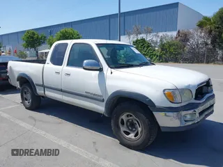 2000 Toyota Tundra SR5 with VIN 5TBRT341XYS089919, listed as a IAAI auction lot 42214956 with 357,048 mi miles and . Bid and sale history available at carsss.com. Image 1.