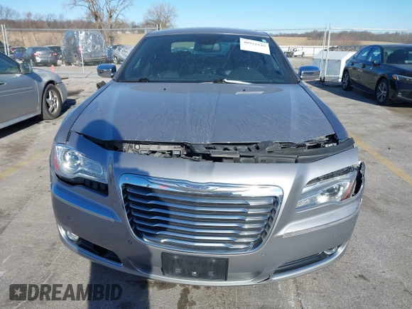 2014 Chrysler 300 C with VIN 2C3CCAKG3EH212936, listed as a IAAI auction lot 40921649 with 153,000 mi miles and . Bid and sale history available at carsss.com. Image 12.