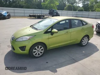 2012 Ford Fiesta SE z VIN 3FADP4BJ3CM220430, wystawiony jako Copart lot #54067155 z przebiegiem 95 690 mil mil oraz Szkoda całkowita • Salvage title. Historia ofert i sprzedaży dostępna na DreamBid. Obrazek 1.