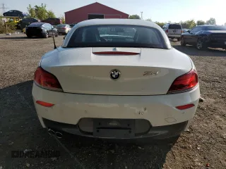 2016 BMW Z4 sDrive28i with VIN WBALL5C5XG5A20925, listed as a Copart auction lot 71274794 with 18,131 mi miles and Salvage Title. Bid and sale history available at carsss.com. Image 6.