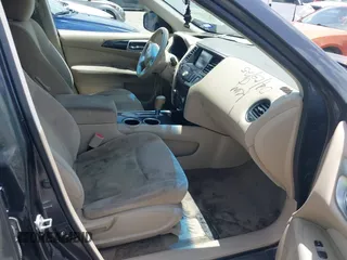 2014 Nissan Pathfinder SL with VIN 5N1AR2MN0EC688370, listed as a IAAI auction lot 42549269 with 137,462 mi miles and . Bid and sale history available at DreamBid. Image 5.