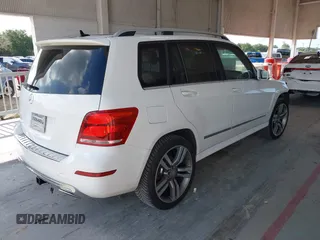 2014 Mercedes-Benz GLK 350 z VIN WDCGG5HB3EG269969, wystawiony jako IAAI lot #42468449 z przebiegiem 142 478 mil mil oraz . Historia ofert i sprzedaży dostępna na DreamBid. Obrazek 4.