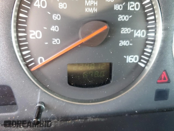 2004 Volvo XC90 with VIN YV1CZ91HX41076752, listed as a Copart auction lot 76127154 with 224,812 mi miles and Salvage Title. Bid and sale history available at carsss.com. Image 9.