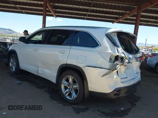 2015 Toyota Highlander Limited with VIN 5TDDKRFH5FS140709, listed as a IAAI auction lot 42152762 with 263,053 mi miles and . Bid and sale history available at DreamBid. Image 3.