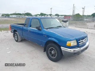 2002 Ford Ranger XLT Appearance with VIN 1FTYR44E82TA05146, listed as a IAAI auction lot 41873177 with 186,407 mi miles. Bid and sale history available at carsss.com. Image 1.