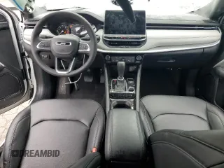 2025 Jeep Compass Limited z VIN 3C4NJDCN1ST509196, wystawiony jako Copart lot #64227745 z przebiegiem 16 243 mil mil oraz Nie do naprawy • Non repairable. Historia ofert i sprzedaży dostępna na DreamBid. Obrazek 8.