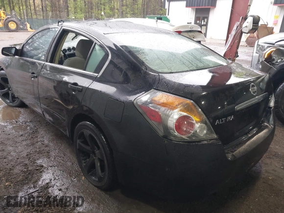 2009 Nissan Altima 2.5 z VIN 1N4AL21E59N543514, wystawiony jako IAAI lot #42012357 z przebiegiem 223 915 mil mil oraz . Historia ofert i sprzedaży dostępna na DreamBid. Obrazek 3.