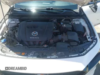2021 Mazda 3 Select z VIN JM1BPAKLXM1321304, wystawiony jako IAAI lot #42289747 z przebiegiem Nie podano mil oraz . Historia ofert i sprzedaży dostępna na DreamBid. Obrazek 10.