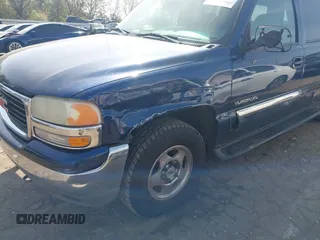 2001 GMC Yukon XL SLT with VIN 3GKEC16T21G225638, listed as a IAAI auction lot 41917916 with 271,249 mi miles. Bid and sale history available at carsss.com. Image 6.