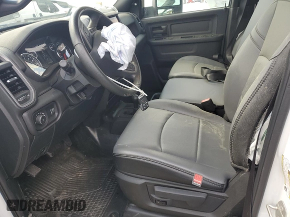 2024 Ram 2500 Tradesman with VIN 3C6UR5HJ0RG131253, listed as a Copart auction lot 88338205 with 3,018 mi miles and Salvage title. Bid and sale history available at DreamBid. Image 7.
