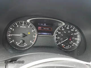2017 Nissan Pathfinder SL with VIN 5N1DR2MM5HC639190, listed as a Copart auction lot 49029575 with 85,069 mi miles and Salvage Title. Bid and sale history available at DreamBid. Image 9.