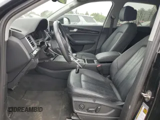 2020 Audi Q5 Premium Plus with VIN WA1BNAFY4L2065613, listed as a Copart auction lot 60804035 with 52,698 mi miles and Salvage title. Bid and sale history available at DreamBid. Image 7.