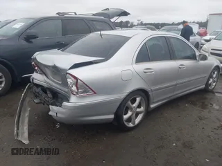 2005 Mercedes-Benz C 230 Kompressor with VIN WDBRF40J55F651410, listed as a IAAI auction lot 41542616 with 256,638 mi miles and . Bid and sale history available at DreamBid. Image 4.