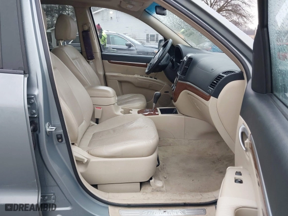 2009 Hyundai Santa Fe SE with VIN 5NMSH13E49H296636, listed as a IAAI auction lot 41464222 with 191,583 mi miles. Bid and sale history available at carsss.com. Image 5.