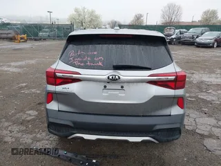 2021 Kia Seltos LX with VIN KNDEPCAA0M7116645, listed as a IAAI auction lot 41924361 with 53,778 mi miles. Bid and sale history available at carsss.com. Image 17.