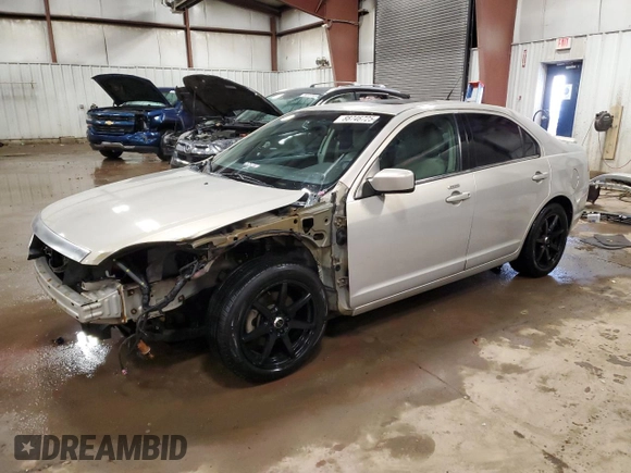 2010 Mercury Milan с VIN 3MEHM0HA5AR624557, выставлен на аукционе Copart как лот 88746725 с пробегом 140 917 миль миль и Списание • Salvage title. История ставок и продаж доступна на DreamBid. Изображение 1.