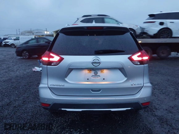 2019 Nissan Rogue SV with VIN KNMAT2MV2KP519056, listed as a IAAI auction lot 41236014 with 113,031 mi miles. Bid and sale history available at carsss.com. Image 17.