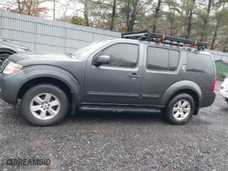 2012 Nissan Pathfinder SV with VIN 5N1AR1NBXCC611355, listed as a IAAI auction lot 41517590 with 128,870 mi miles. Bid and sale history available at carsss.com. Image 14.