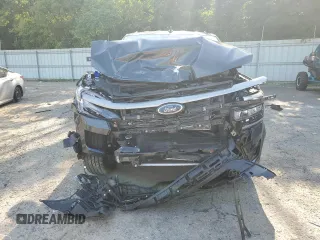2024 Ford Expedition XLT with VIN 1FMJU1H80REA33620, listed as a Copart auction lot 60973024 with 4,443 mi miles and Salvage Title. Bid and sale history available at carsss.com. Image 5.