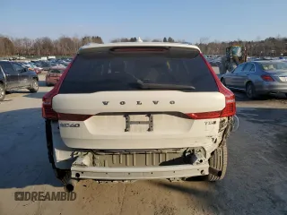 2020 Volvo XC60 Momentum с VIN YV4102RK3L1582224, выставлен на аукционе Copart как лот 46915295 с пробегом 83 260 миль миль и Списание • Salvage title. История ставок и продаж доступна на DreamBid. Изображение 6.